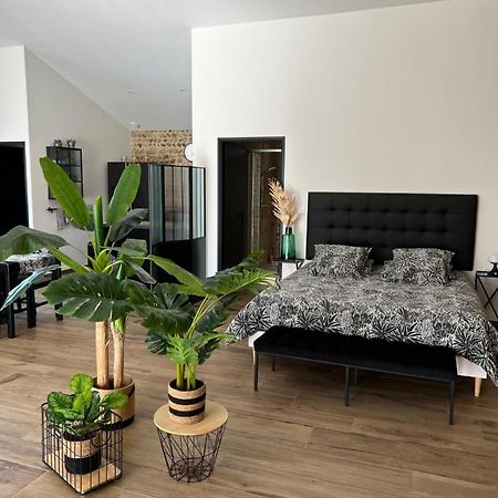 Le Vieux Platane Villa Malissard Exteriör bild