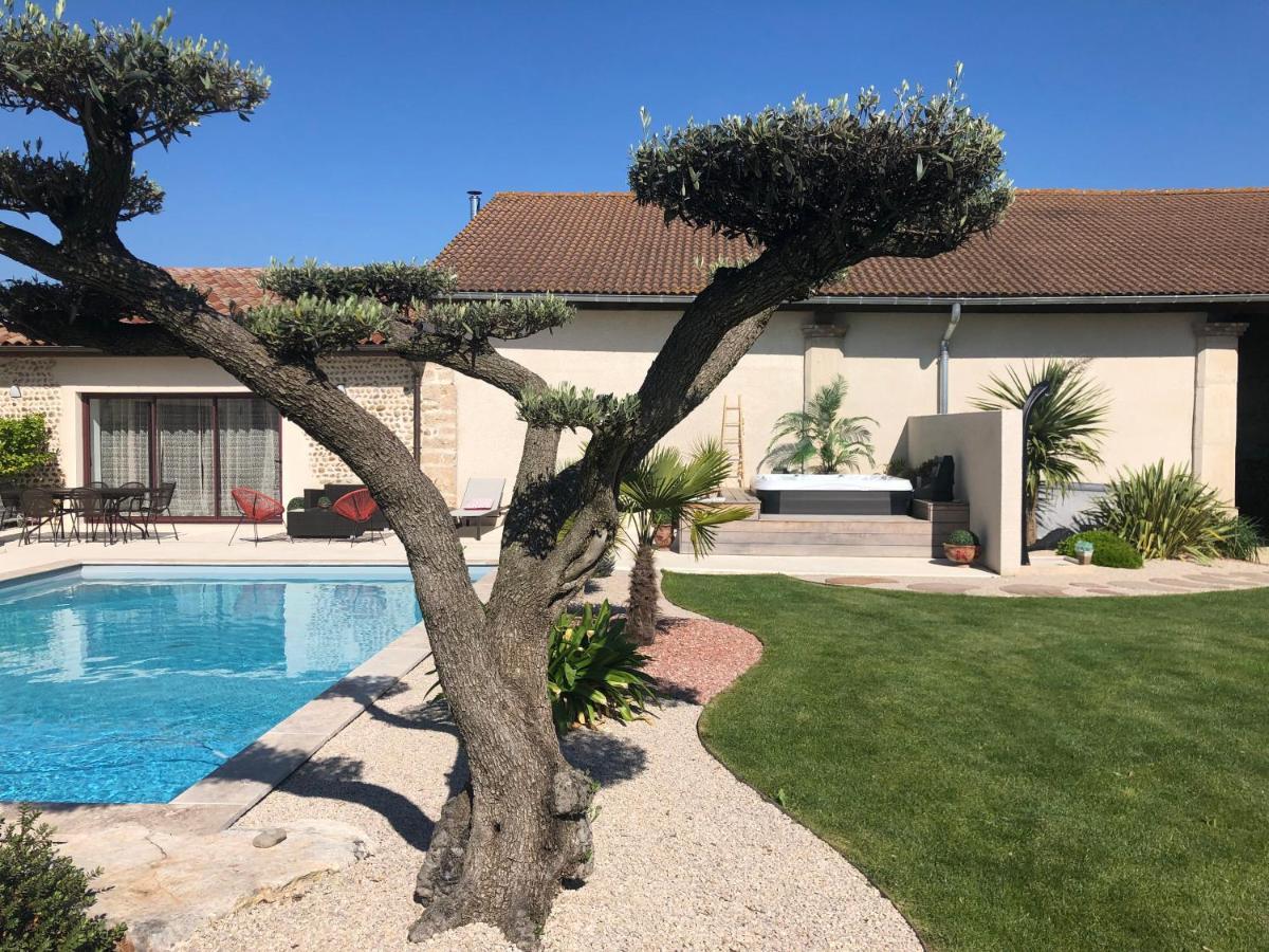 Le Vieux Platane Villa Malissard Exteriör bild