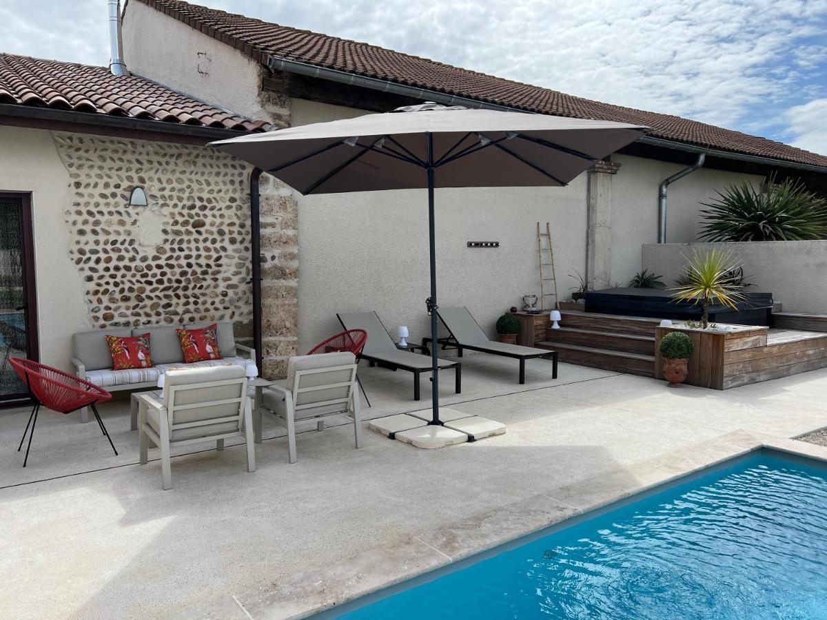 Le Vieux Platane Villa Malissard Exteriör bild